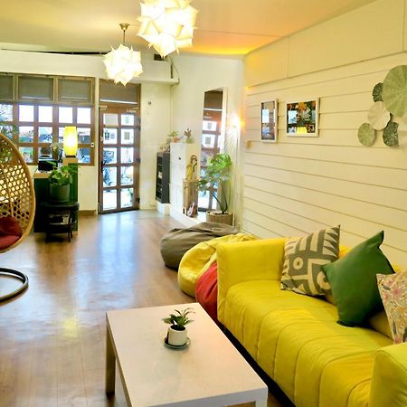 Les Fleurs Bangkok Hostel Kültér fotó