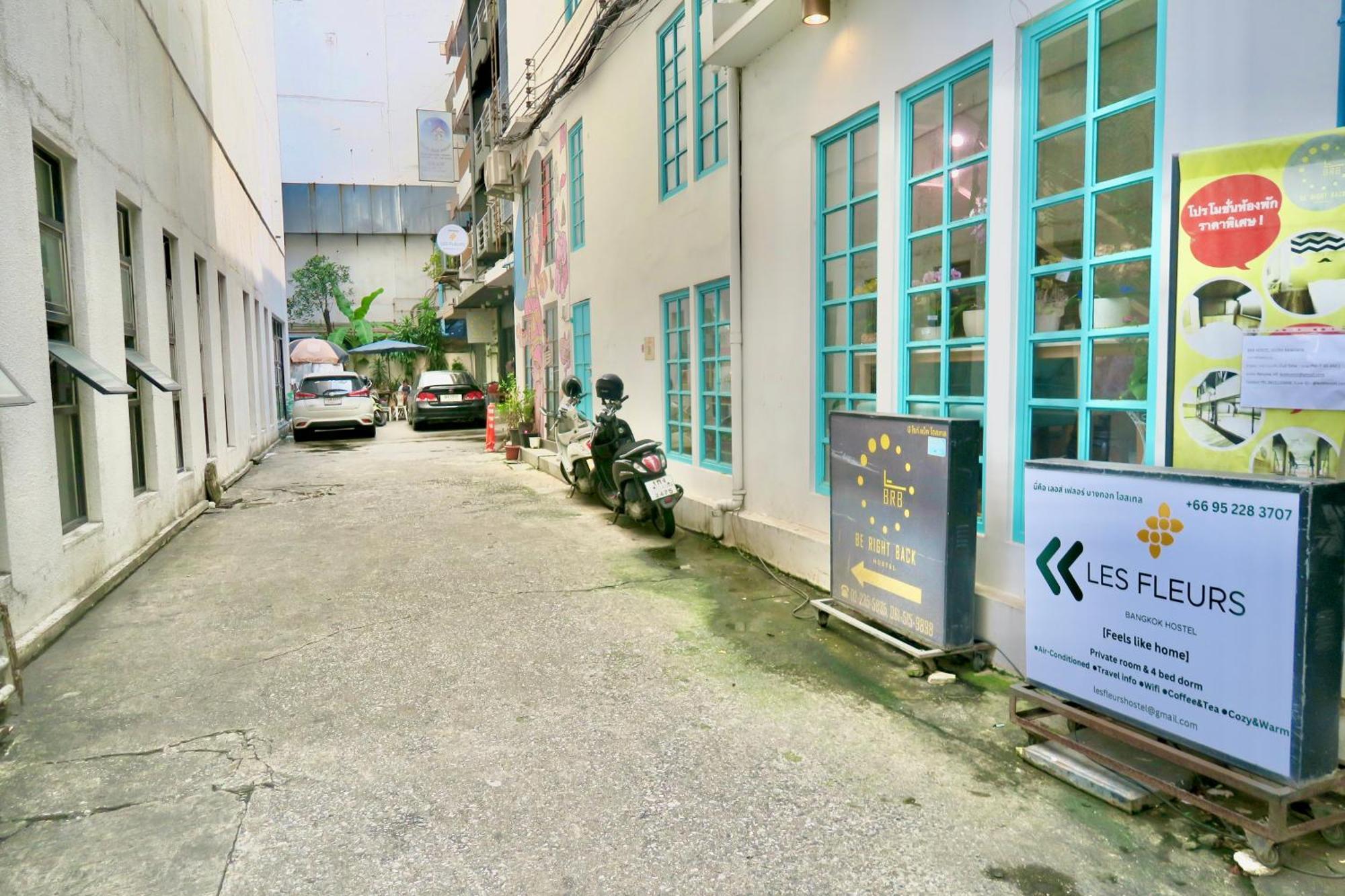 Les Fleurs Bangkok Hostel Kültér fotó
