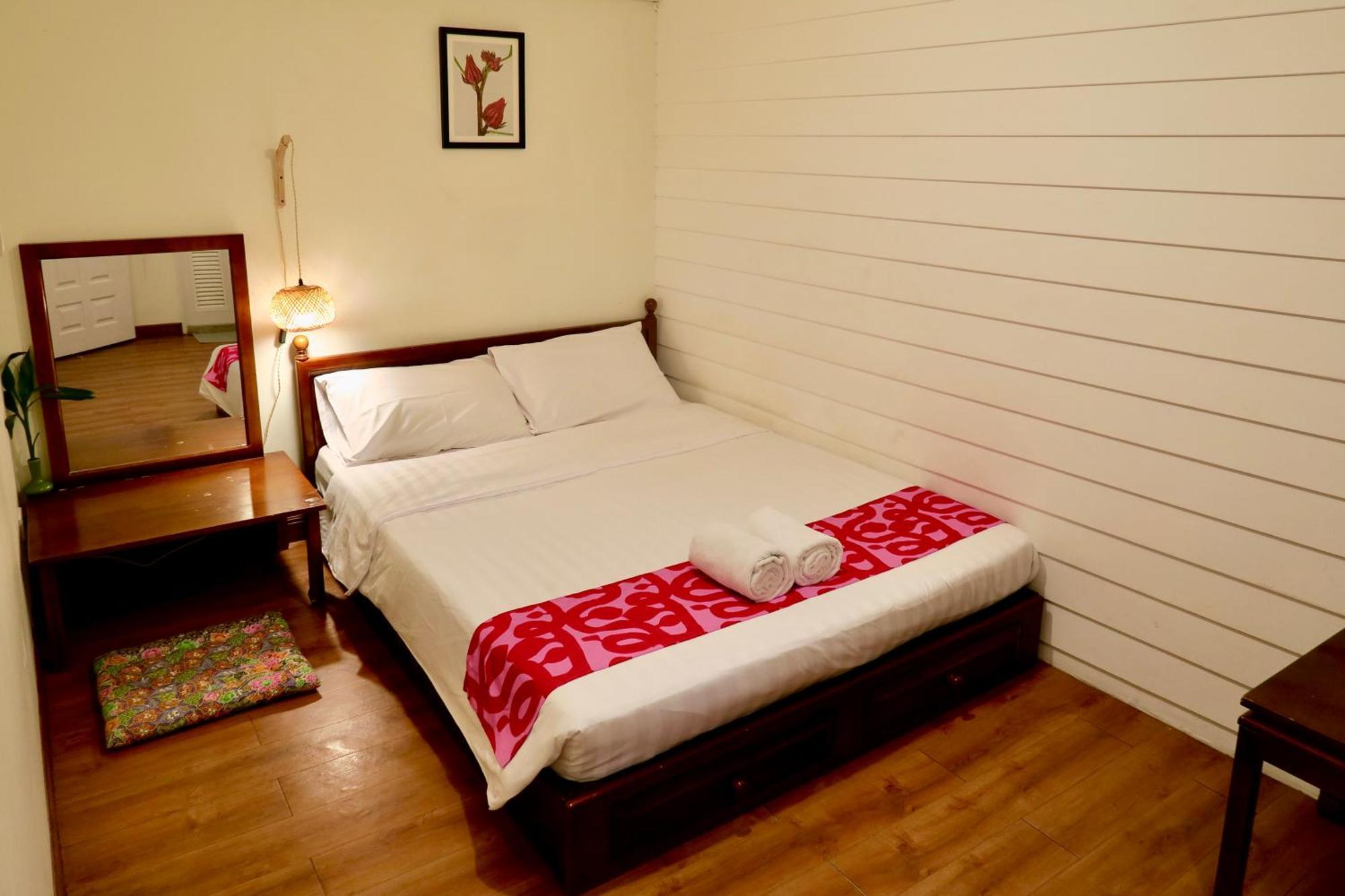 Les Fleurs Bangkok Hostel Kültér fotó