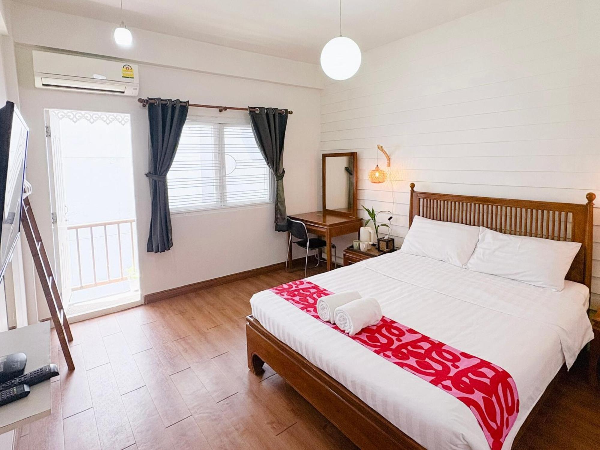 Les Fleurs Bangkok Hostel Kültér fotó