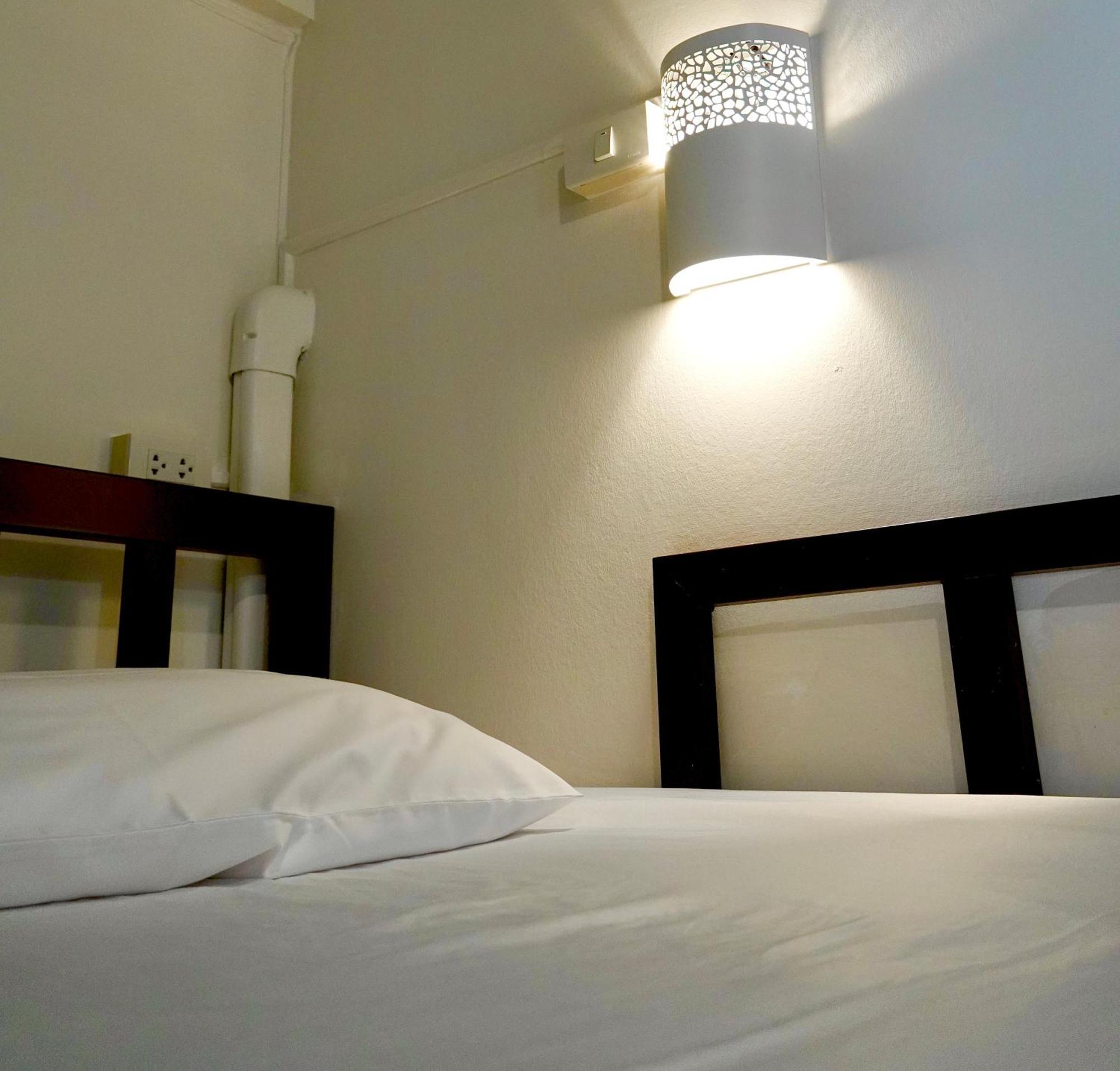 Les Fleurs Bangkok Hostel Kültér fotó